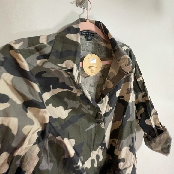 𝅺Thread Story Camoflauge Button Up TOP / BLOUSE NWT - Picture 7 of 14